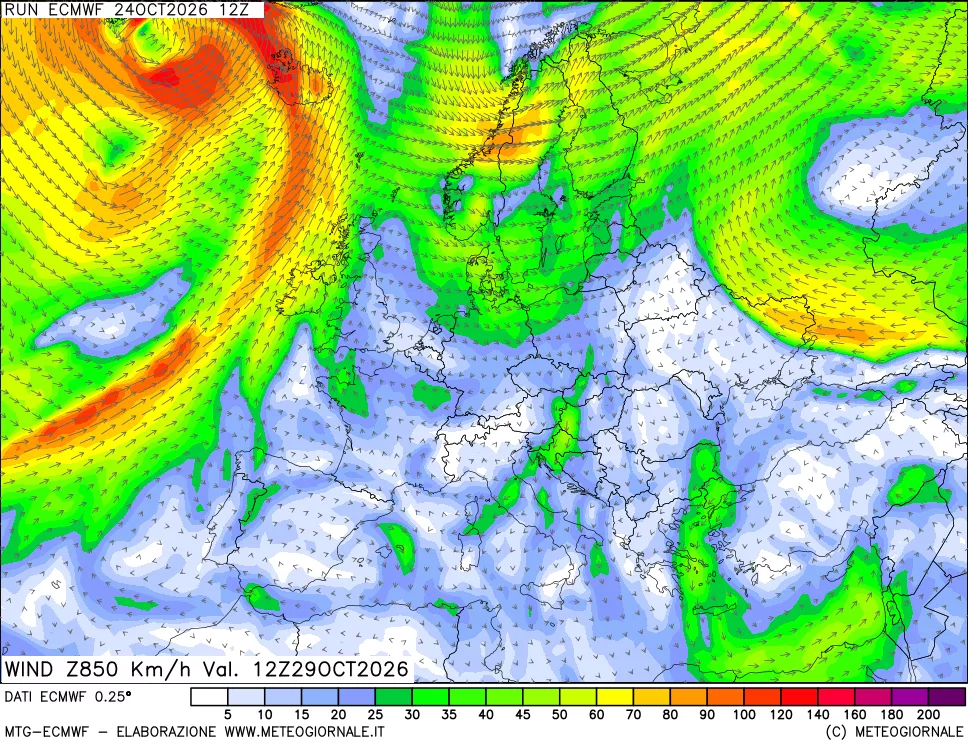 mappa Direzione e forza del vento a 850hPa