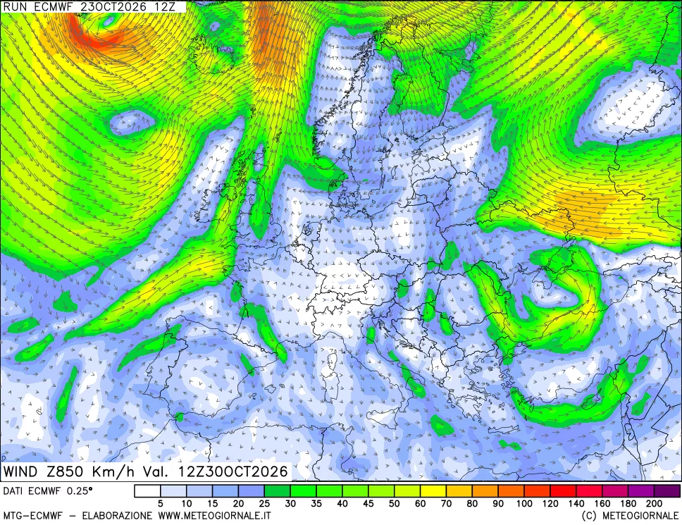 mappa Direzione e forza del vento a 850hPa