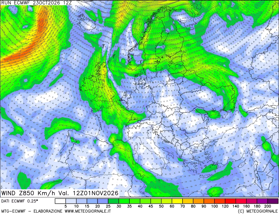 mappa Direzione e forza del vento a 850hPa