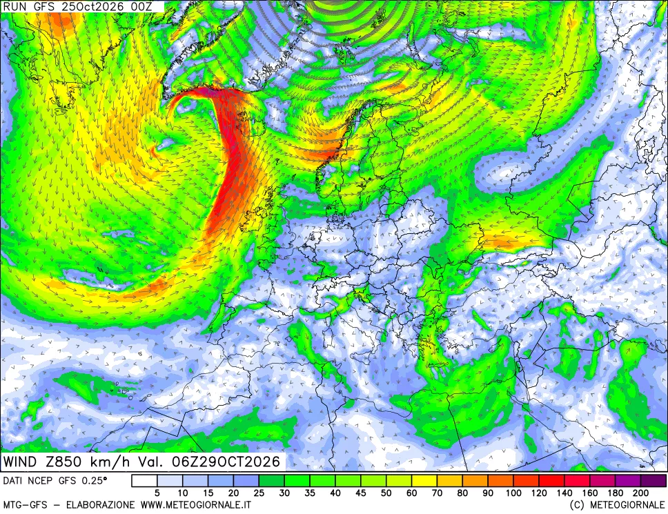 mappa 850 hPa Vento forza e direzione
