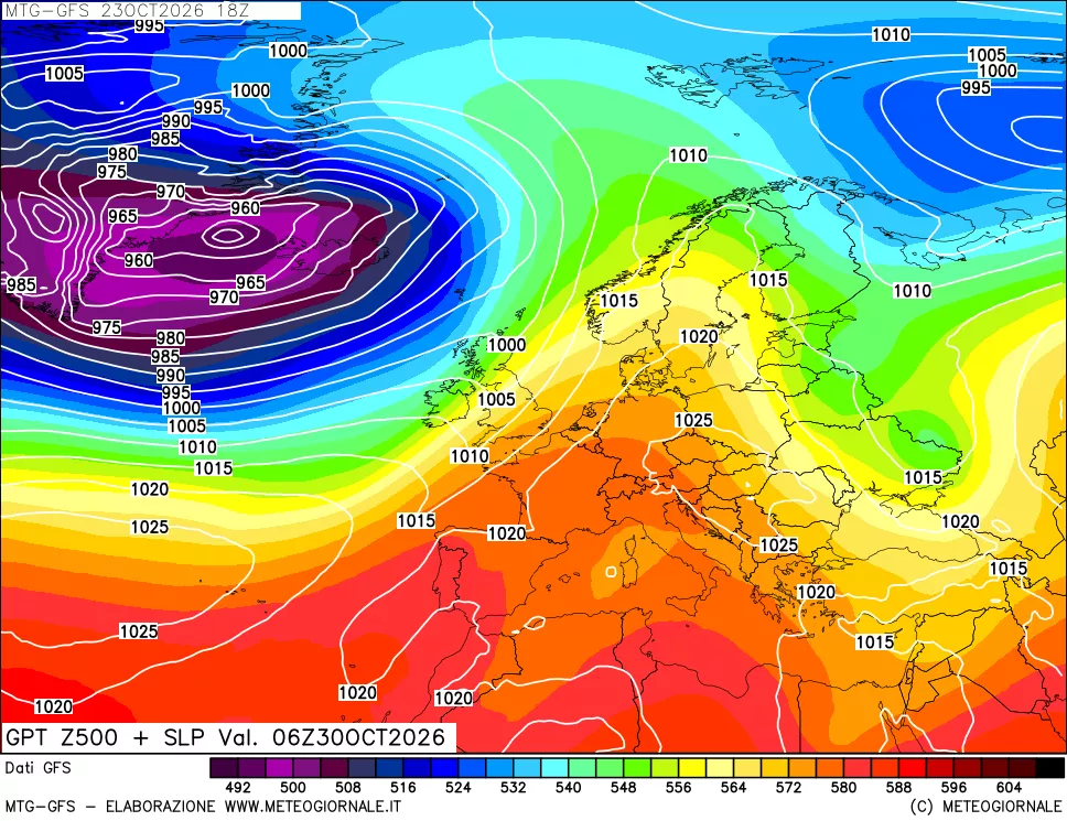 mappa GFS: Geopotenziale a 500 hPa + Pressione sul livello del mare