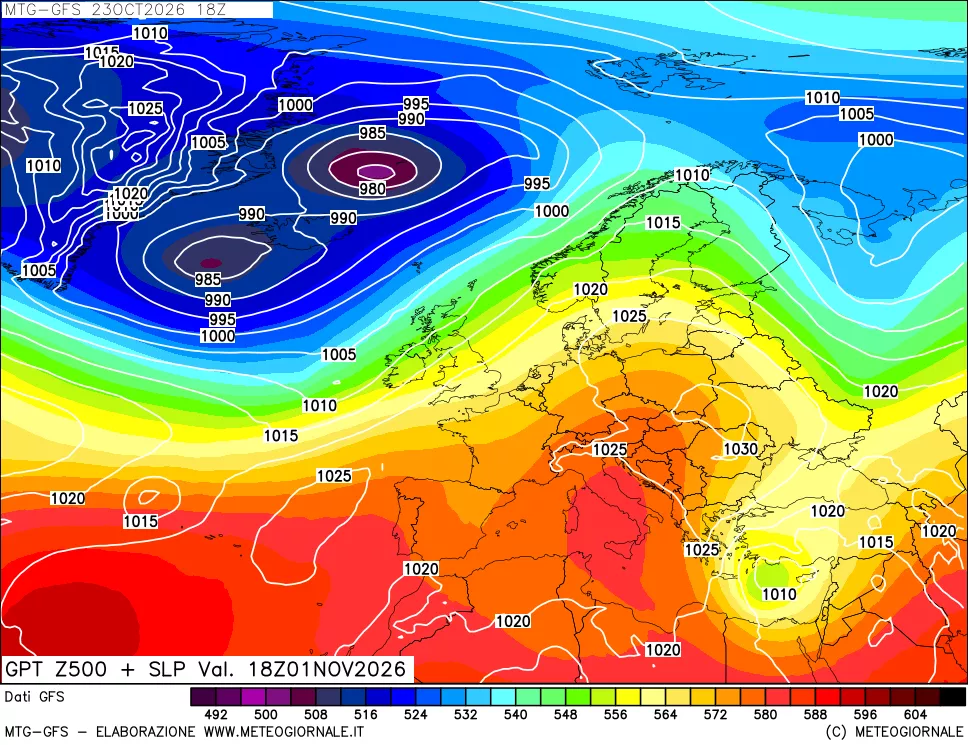 mappa GFS: Geopotenziale a 500 hPa + Pressione sul livello del mare