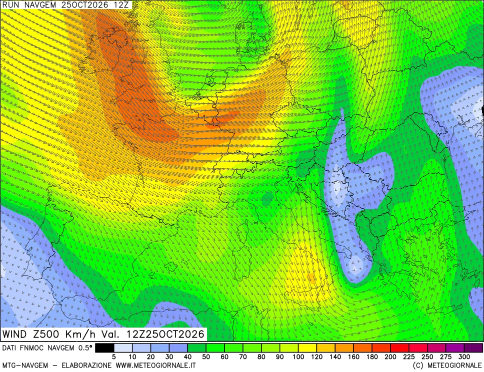 mappa Direzione e forza del vento a 500hPa