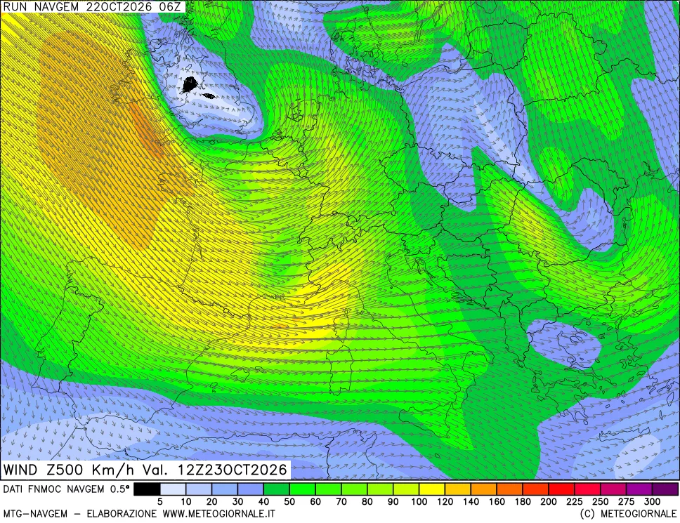 mappa Direzione e forza del vento a 500hPa