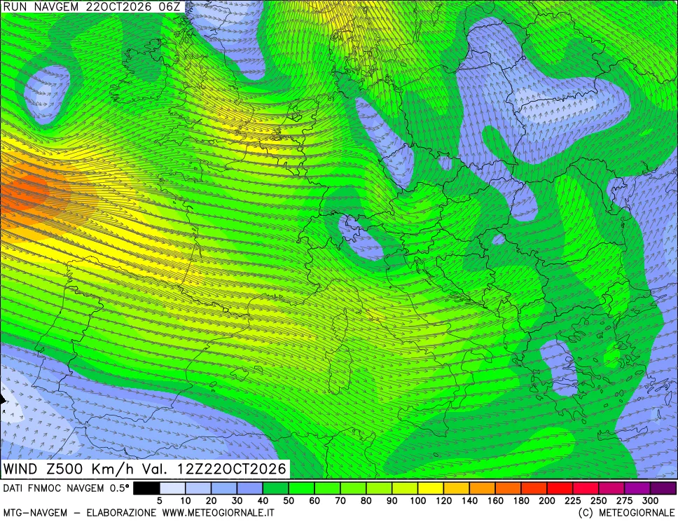 mappa Direzione e forza del vento a 500hPa