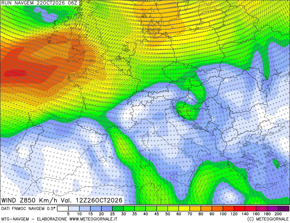 mappa Direzione e forza del vento a 850hPa