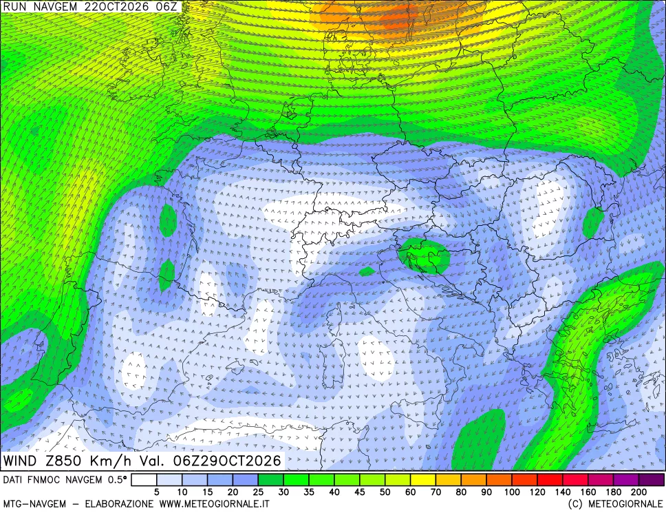 mappa Direzione e forza del vento a 850hPa