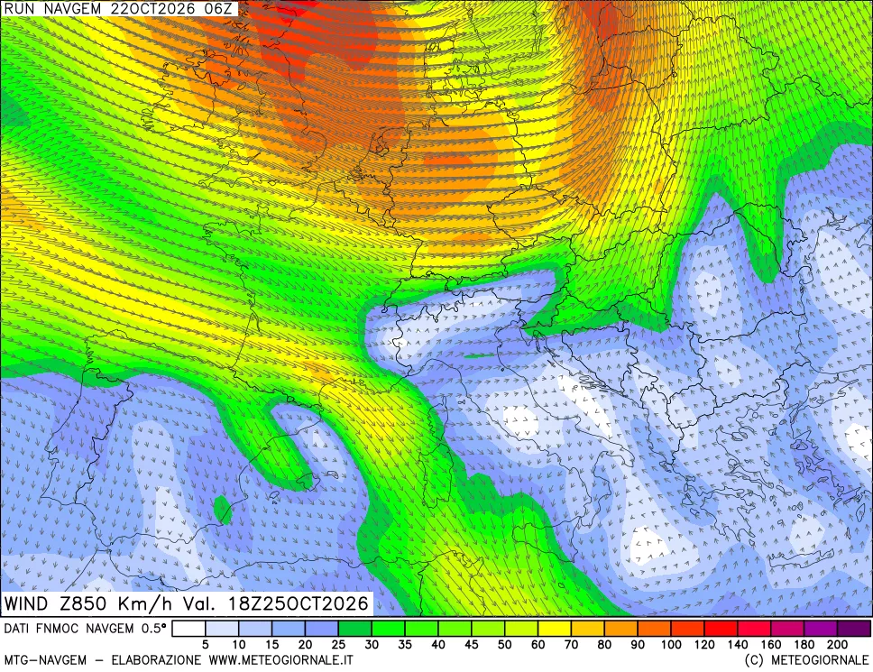 mappa Direzione e forza del vento a 850hPa