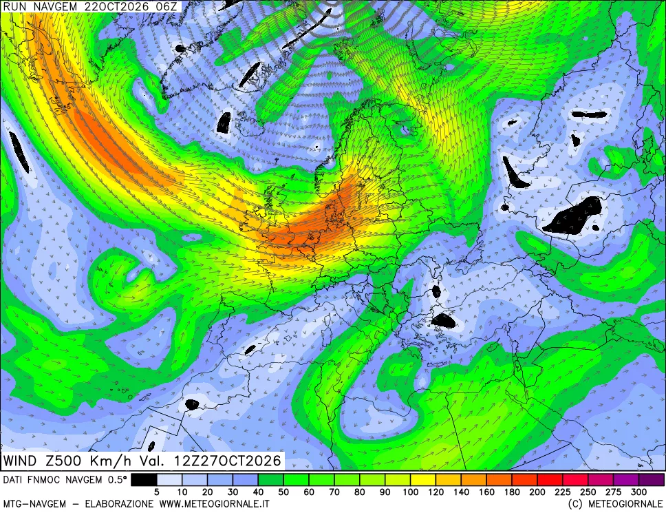 mappa Direzione e forza del vento a 500hPa