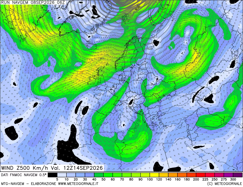 mappa Direzione e forza del vento a 500hPa