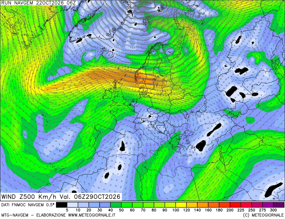 mappa Direzione e forza del vento a 500hPa