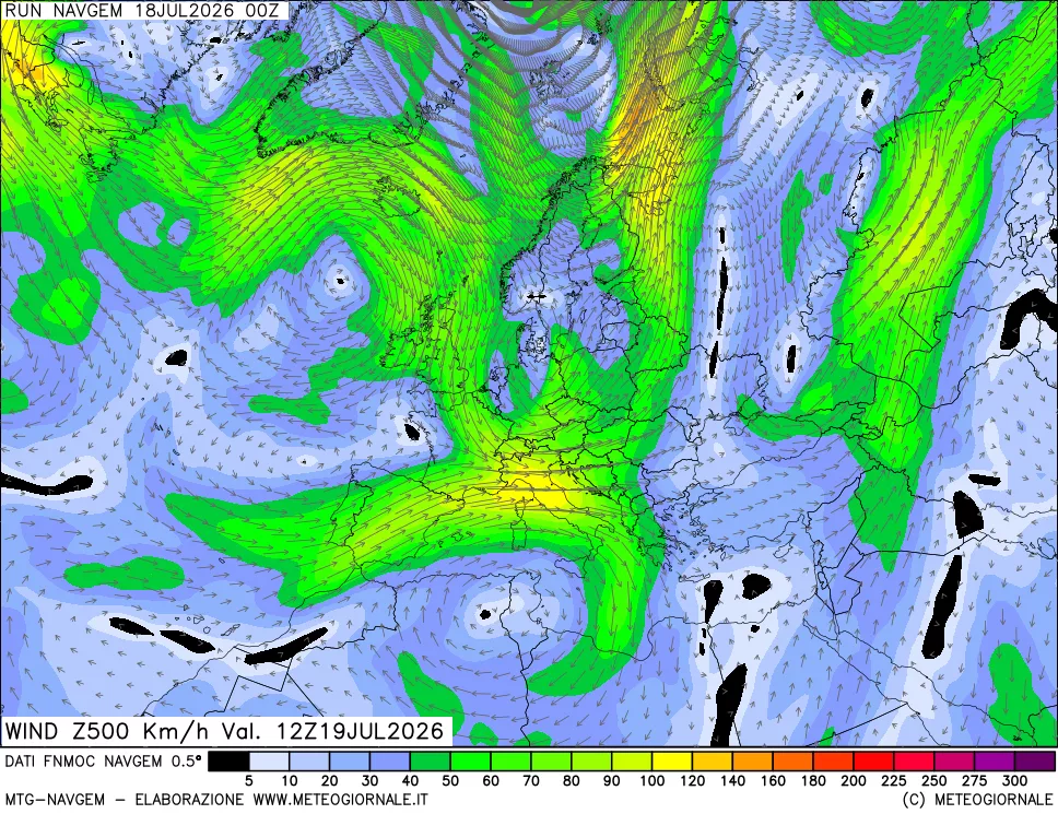 mappa Direzione e forza del vento a 500hPa