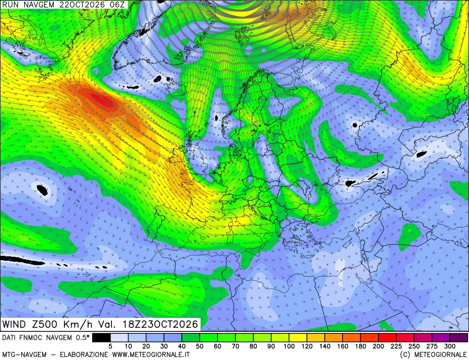 mappa Direzione e forza del vento a 500hPa