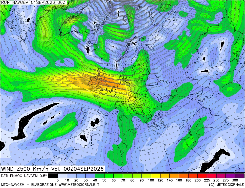 mappa Direzione e forza del vento a 500hPa