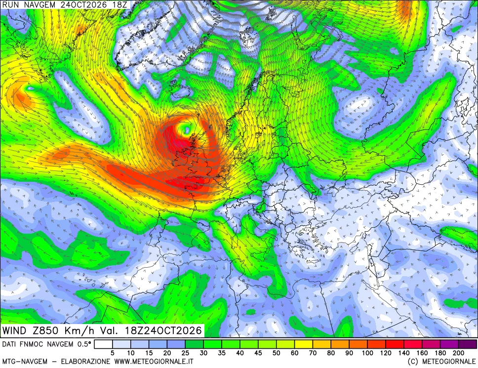 mappa Direzione e forza del vento a 850hPa