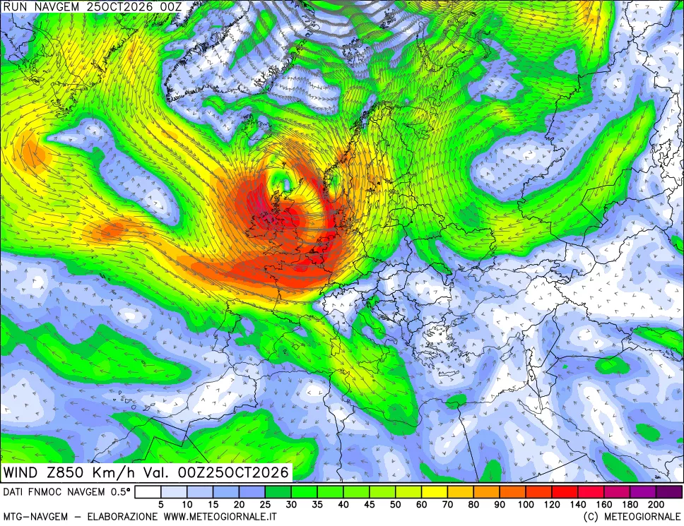 mappa Direzione e forza del vento a 850hPa