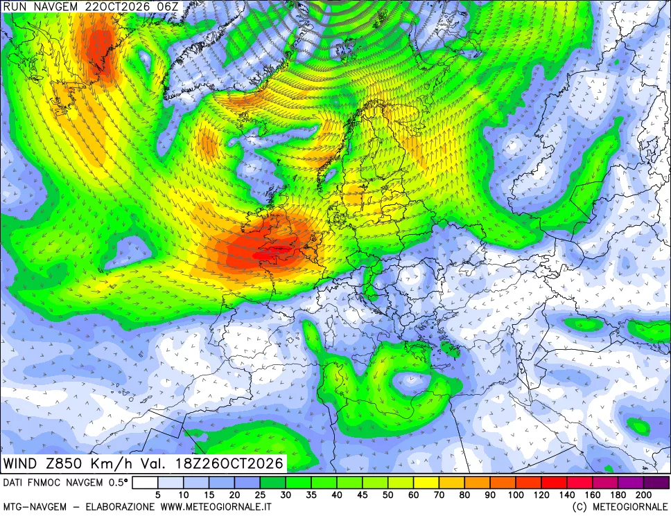 mappa Direzione e forza del vento a 850hPa