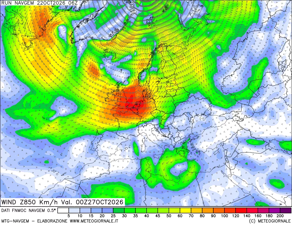 mappa Direzione e forza del vento a 850hPa