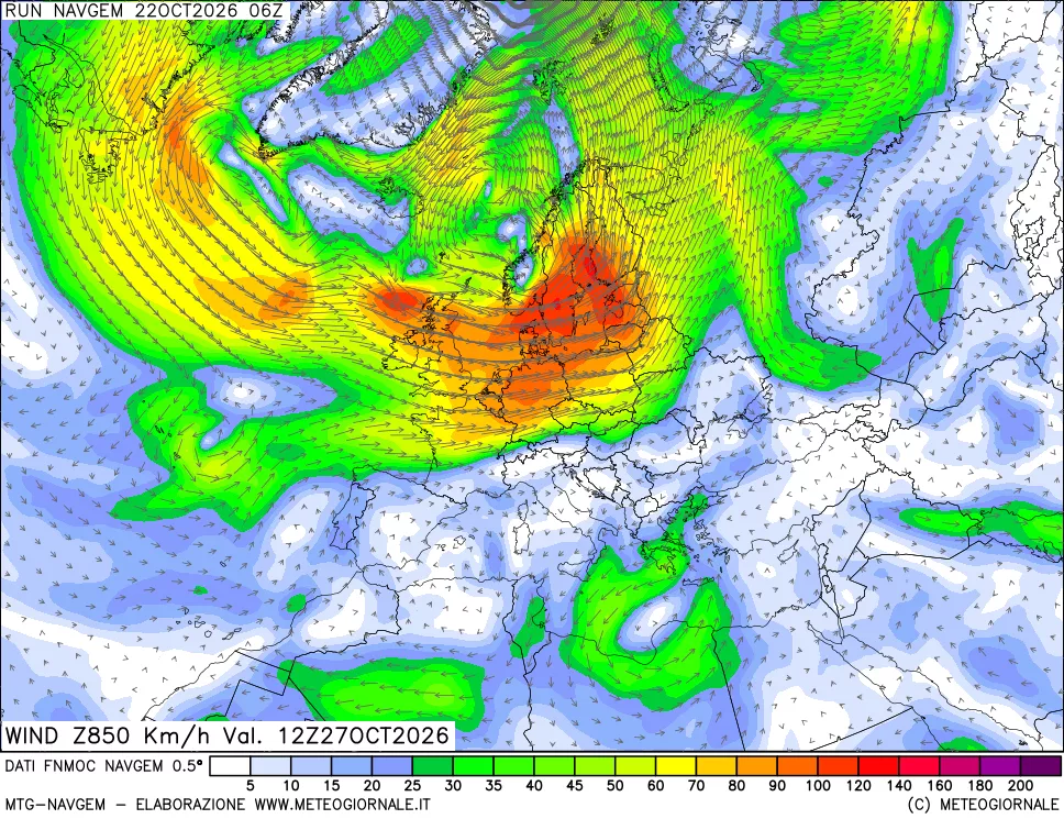 mappa Direzione e forza del vento a 850hPa