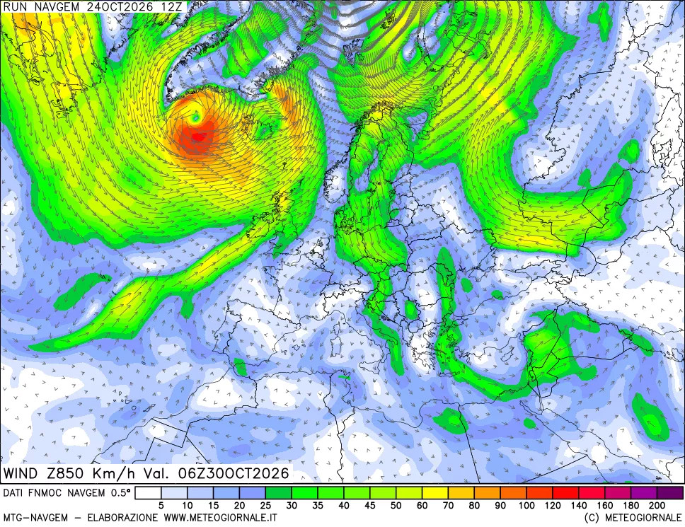 mappa Direzione e forza del vento a 850hPa