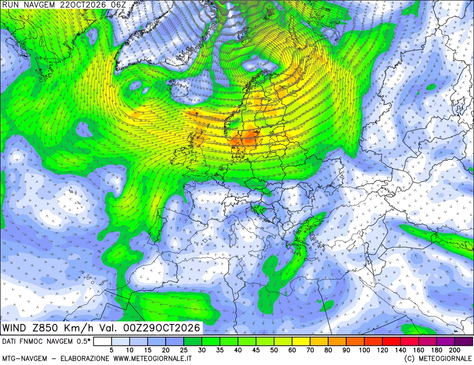 mappa Direzione e forza del vento a 850hPa