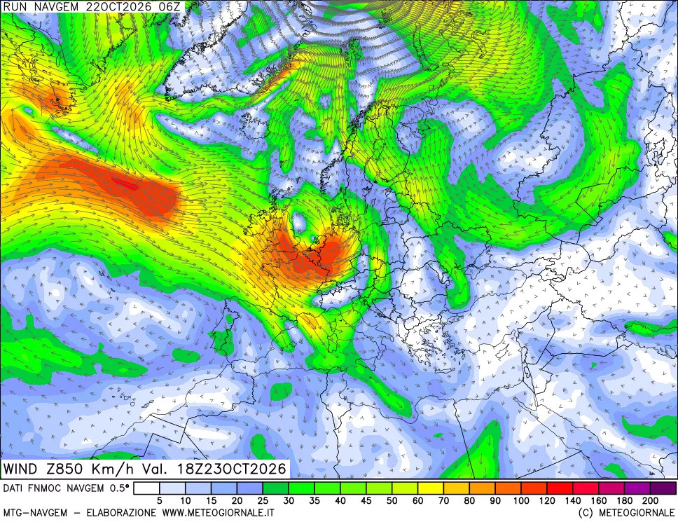 mappa Direzione e forza del vento a 850hPa