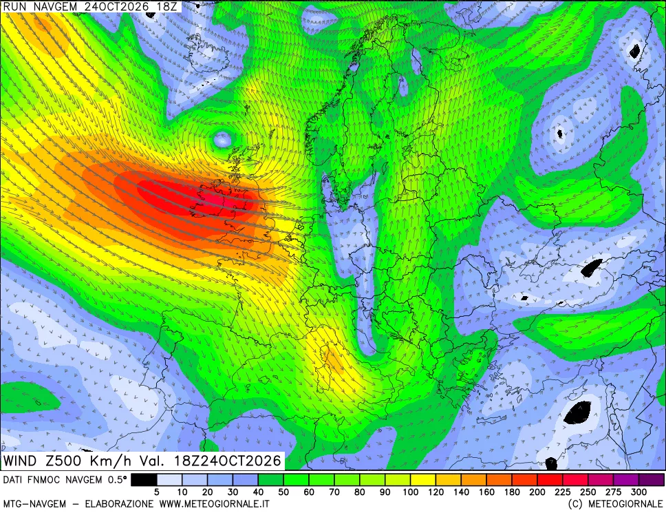 mappa Direzione e forza del vento a 500hPa
