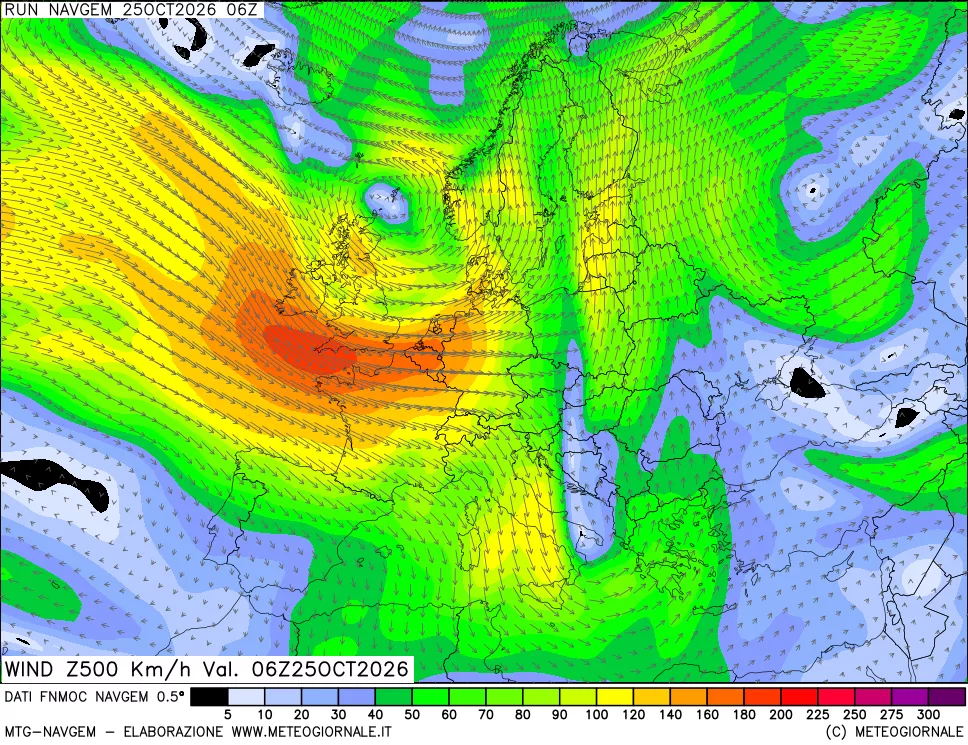mappa Direzione e forza del vento a 500hPa