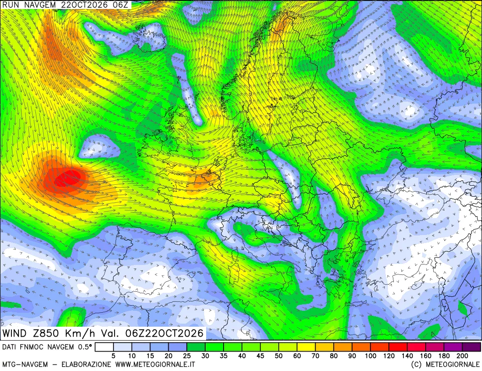 mappa Direzione e forza del vento a 850hPa