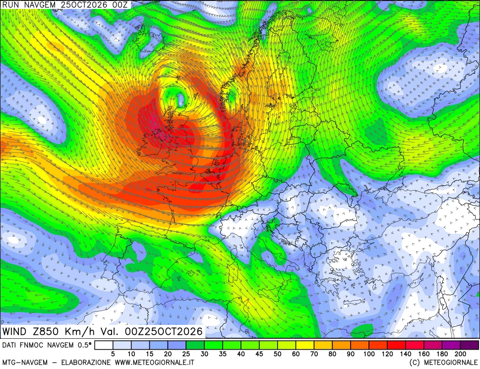mappa Direzione e forza del vento a 850hPa