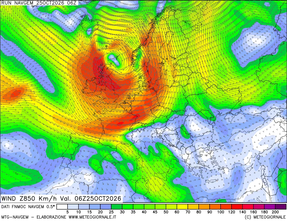 mappa Direzione e forza del vento a 850hPa