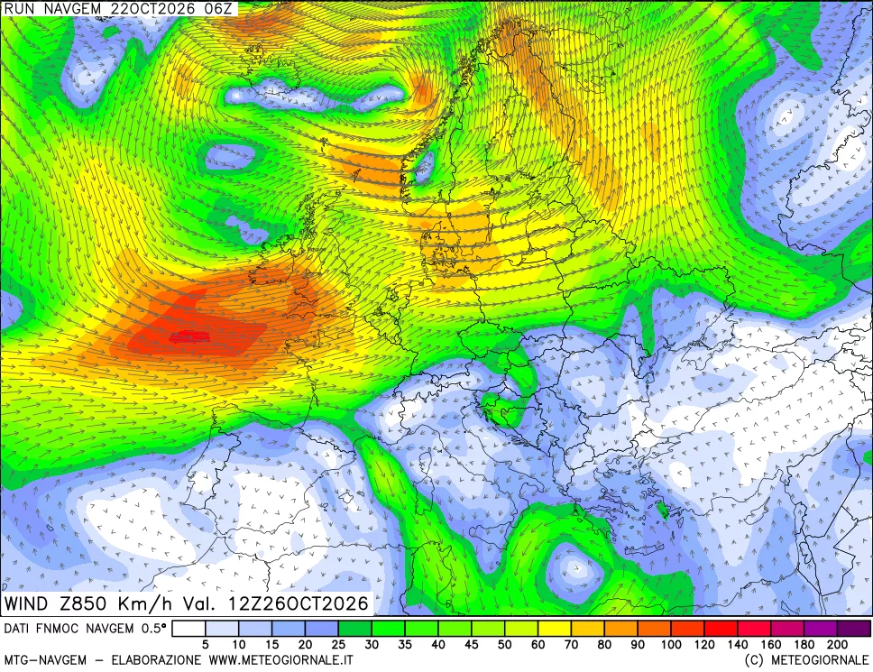 mappa Direzione e forza del vento a 850hPa