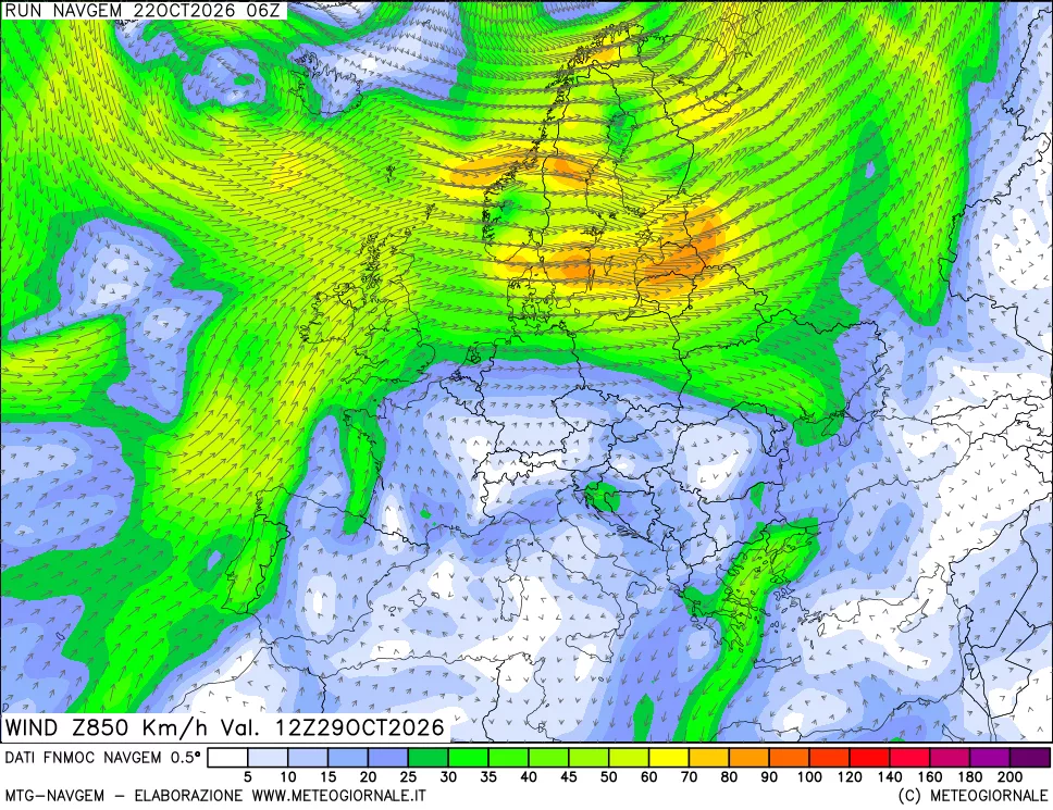 mappa Direzione e forza del vento a 850hPa