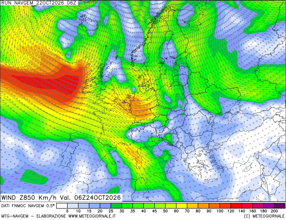 mappa Direzione e forza del vento a 850hPa
