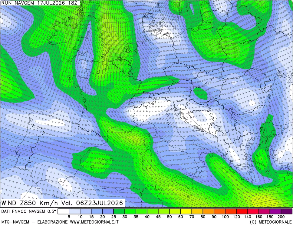 mappa Direzione e forza del vento a 850hPa